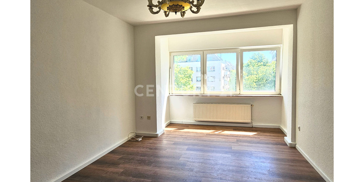 Frisch sanierte 4-Zimmer-Wohnung mit Balkon im beliebten Dortmunder Kaiserviertel - Etagenwohnung Dortmund | Angebot:26738720