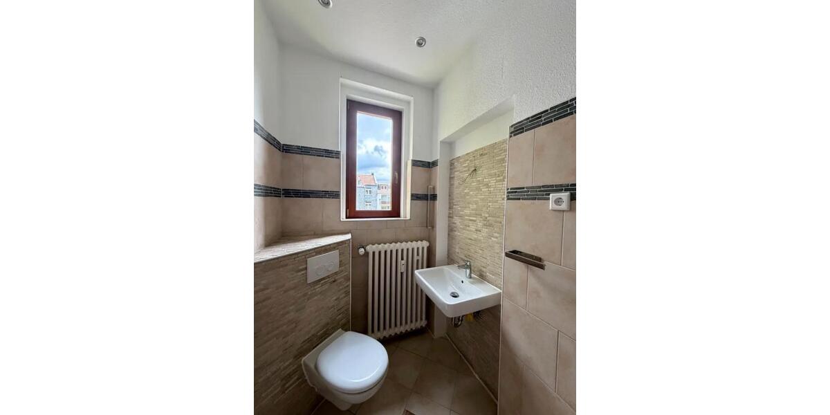 Etagenwohnung Wuppertal Gemarkung Langerfeld - 3 Zimmer, 85 m&sup2;, 1.018&euro; | Angebot:26579762