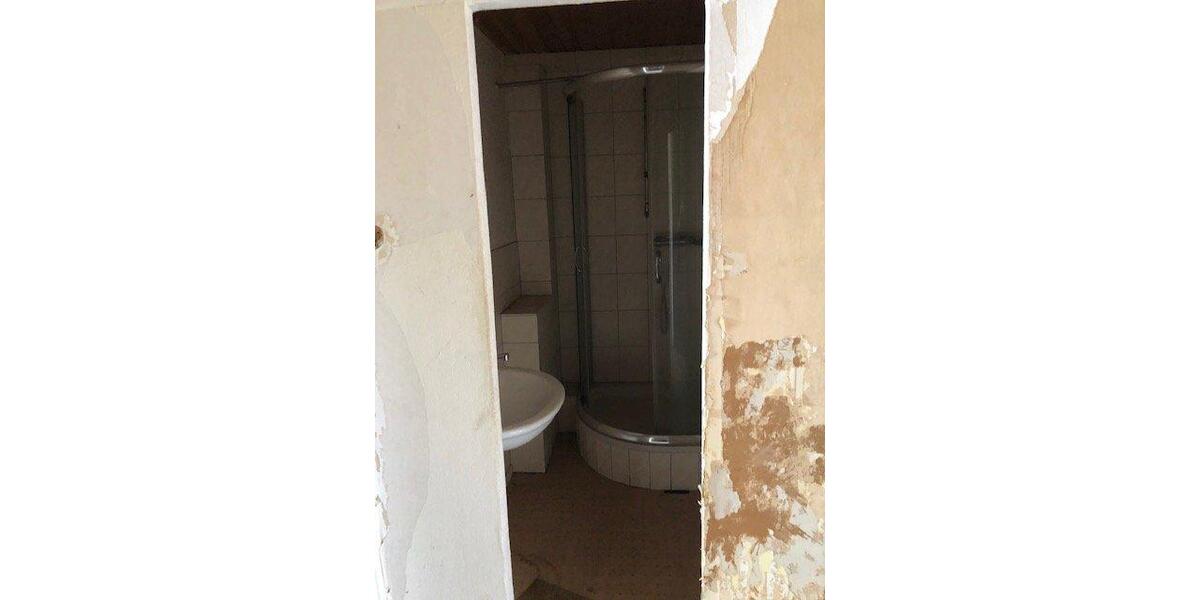 Etagenwohnung Remscheid Gemarkung Bergisch Born - 2.5 Zimmer, 67 m&sup2;, 115.000&euro; | Angebot:26638226