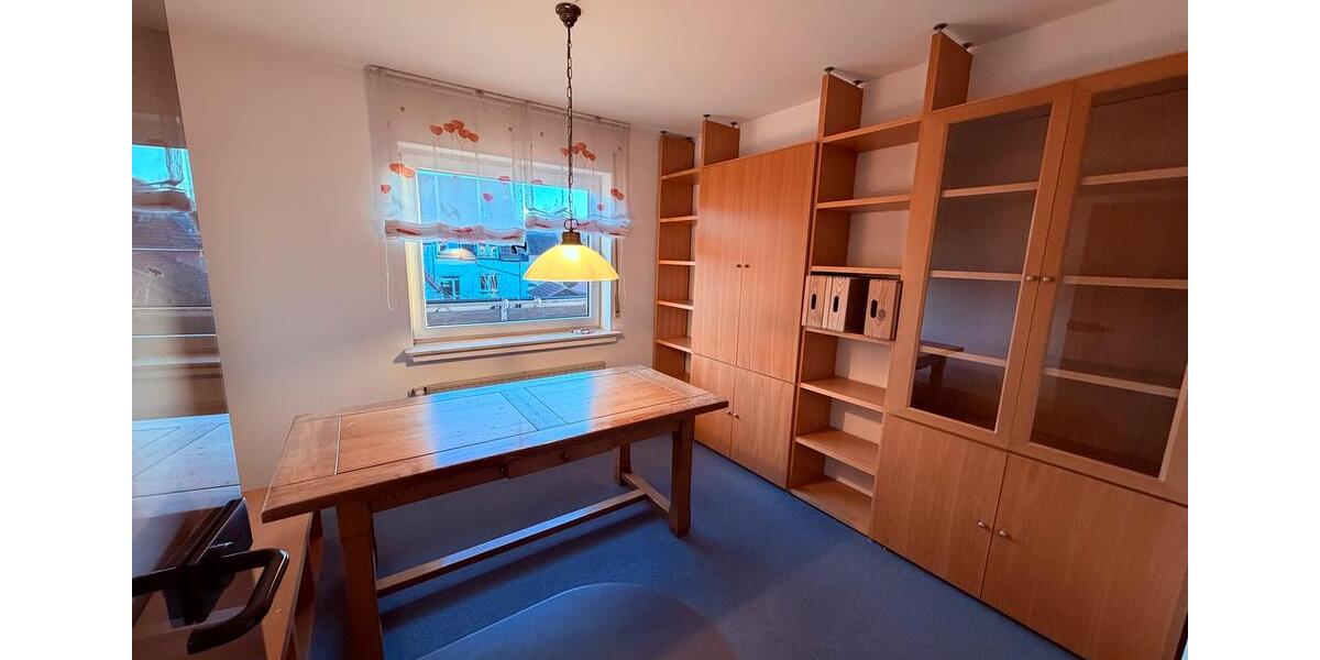 Etagenwohnung Schwerte - 4 Zimmer, 115 m&sup2;, 300.000&euro; | Angebot:27113385