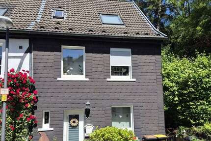Haus Wuppertal Lichtenplatz - 5 Zimmer, 115 m&sup2;, 335.000&euro; | Angebot:26726019