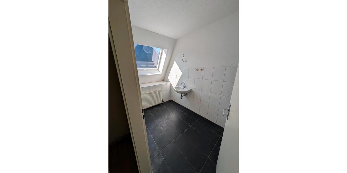 Etagenwohnung Velbert Langenberg - 3 Zimmer, 75 m&sup2;, 495&euro; | Angebot:25379982