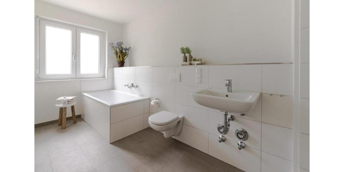 Etagenwohnung Bochum Wiemelhausen - 2 Zimmer, 67 m&sup2;, 414&euro; | Angebot:25958494