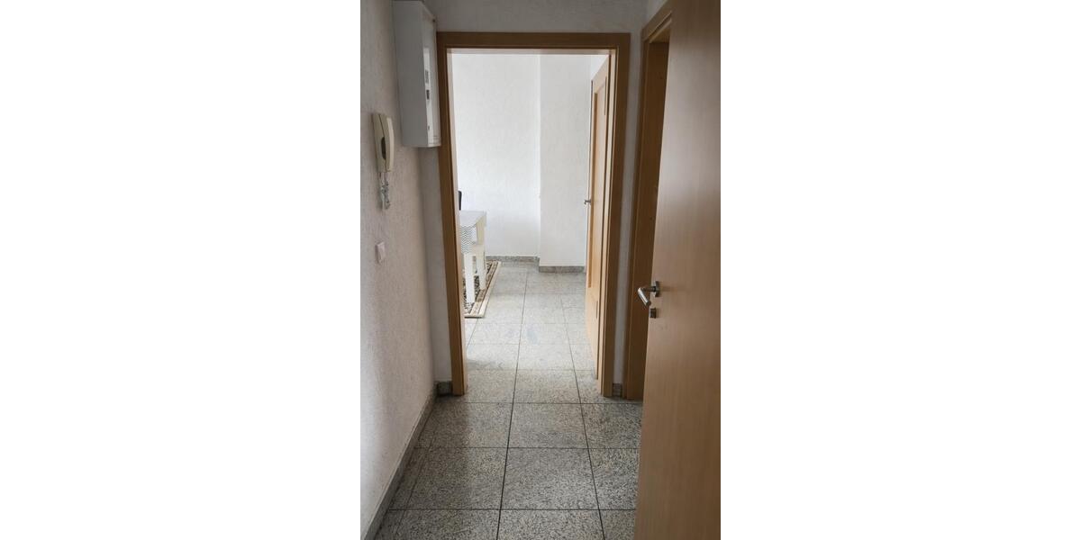 Doppelhaushälfte Altena - 9 Zimmer, 170 m&sup2;, 154.000&euro; | Angebot:26998917