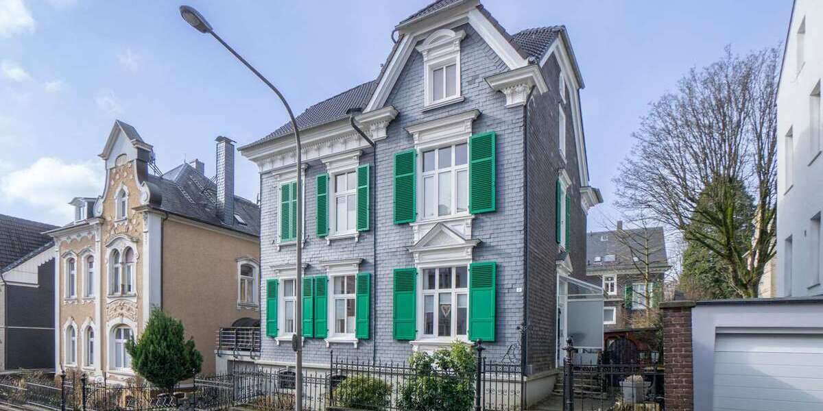 Einfamilienhaus Remscheid - 8 Zimmer, 234 m&sup2;, 495.000&euro; | Angebot:26746292