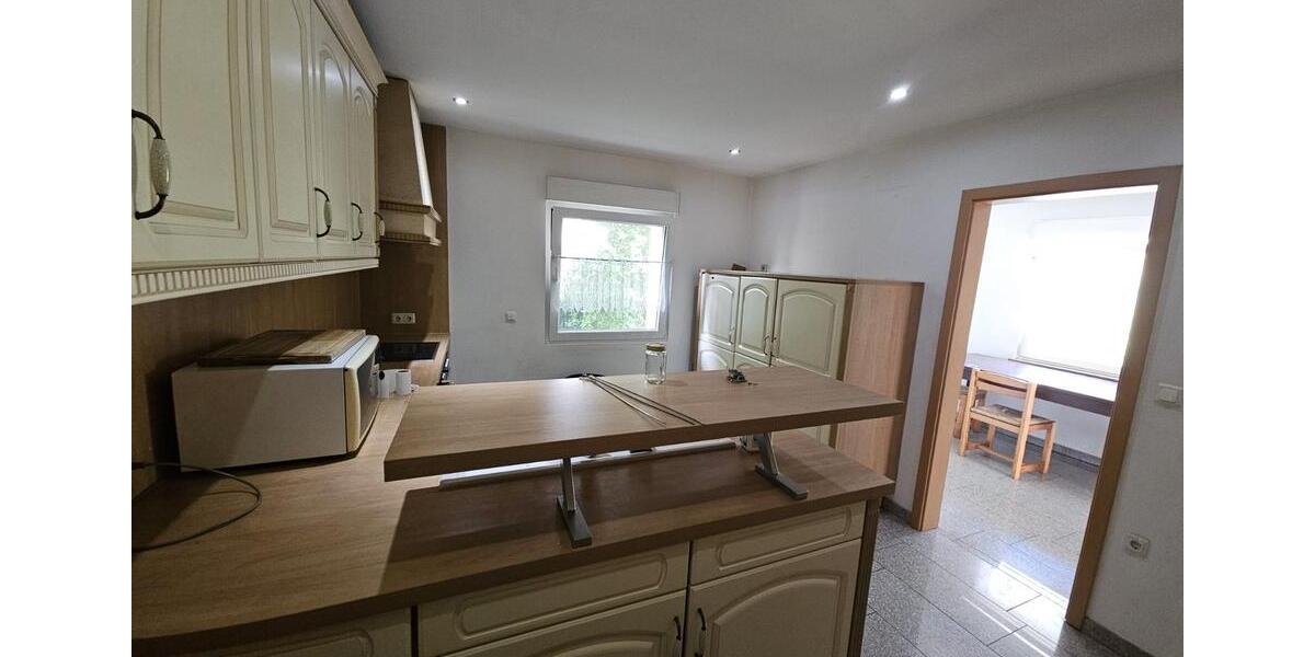 Hochparterre Dortmund Huckarde - 5 Zimmer, 110 m&sup2;, 1.300&euro; | Angebot:27626631