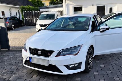 Seat Leon 149.101 km 8.500 &euro; Dortmund 44359
