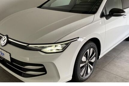 VW Golf 8.990 km 24.980 &euro; Bochum - Linden 44879