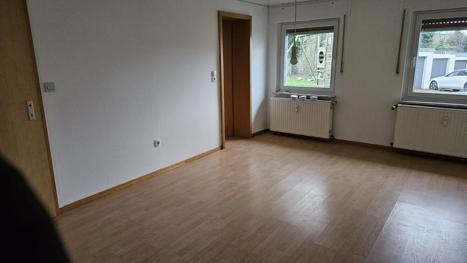 Dachgeschoßwohnung Dortmund Hombruch - 3 Zimmer, 65 m&sup2;, 680&euro; | Angebot:25439704
