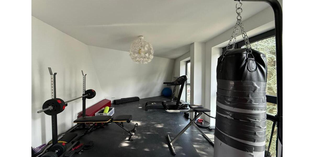 Einfamilienhaus Bochum Bochum-Südwest - 5 Zimmer, 170 m&sup2;, 3.300&euro; | Angebot:27615798