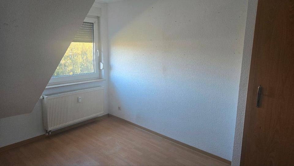 Maisonettenwohnung Herne Wanne-Bickern - 4 Zimmer, 110 m&sup2;, 650&euro; | Angebot:27623384