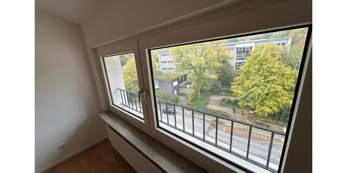 Dachgeschoßwohnung Menden (Sauerland) - 3 Zimmer, 59 m&sup2;, 440&euro; | Angebot:24878445