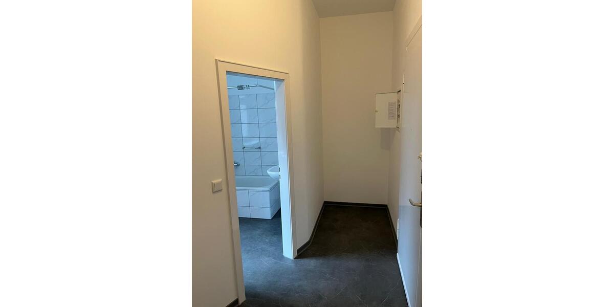 Etagenwohnung Wuppertal Gemarkung Langerfeld - 2 Zimmer, 60 m&sup2;, 420&euro; | Angebot:25924125
