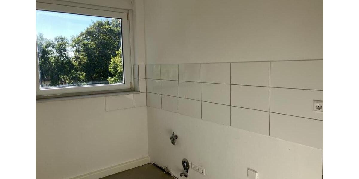 Erdgeschoßwohnung Dortmund Brackel - 3.5 Zimmer, 65 m&sup2;, 556&euro; | Angebot:26656382