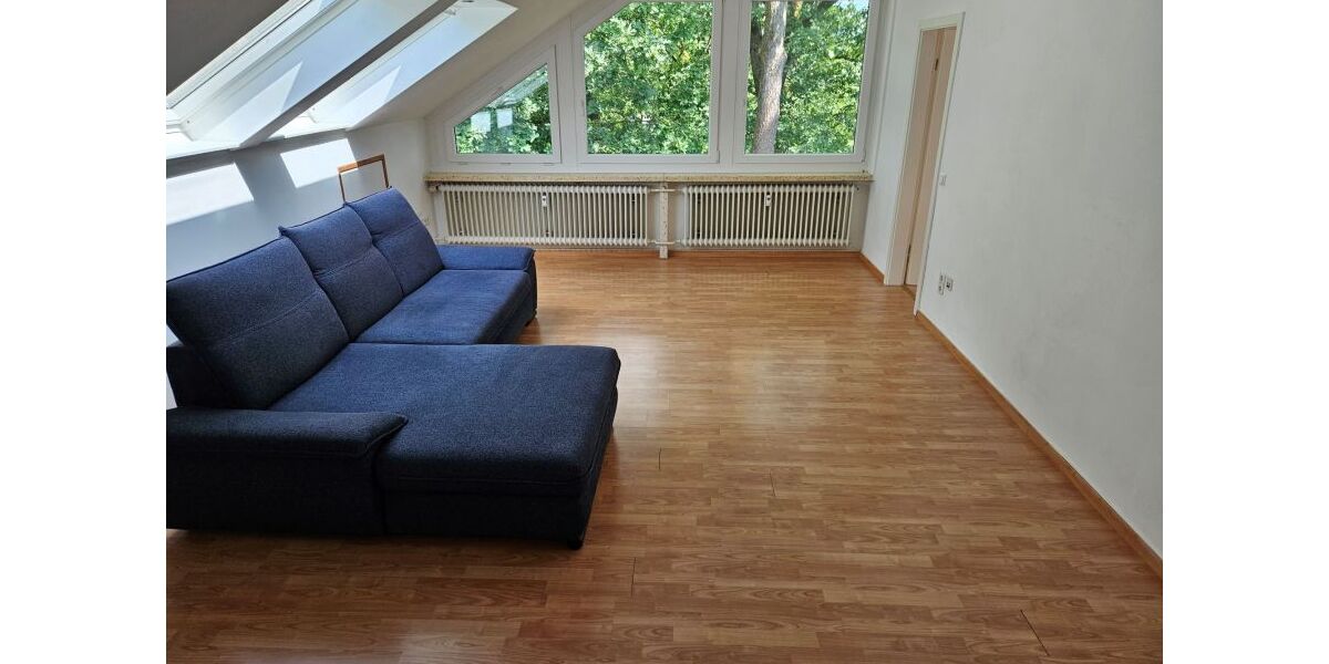 3 Zi, Kü, B. Ruhig gelegen am Waldrand - Dachgeschoßwohnung Lüdenscheid Brügge | Angebot:27120087