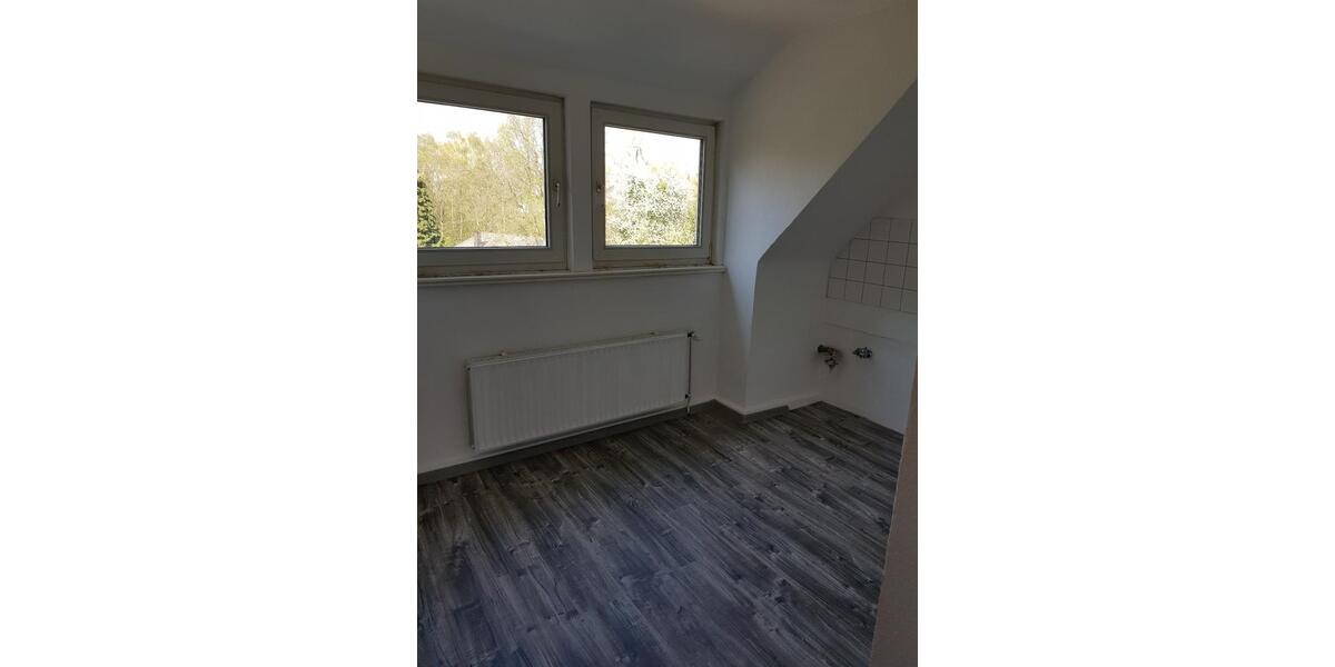 Dachgeschoßwohnung Herne Eickel - 2 Zimmer, 50 m&sup2;, 460&euro; | Angebot:25637329
