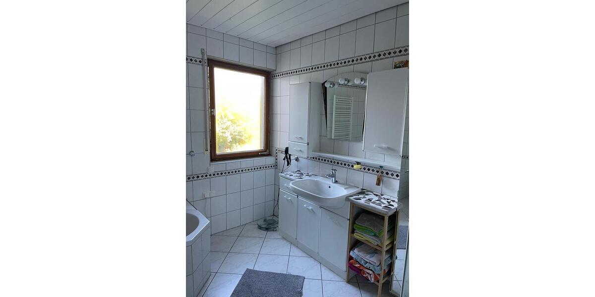 Einfamilienhaus Hagen Hohenlimburg - 8.5 Zimmer, 184 m&sup2;, 420.000&euro; | Angebot:26989370