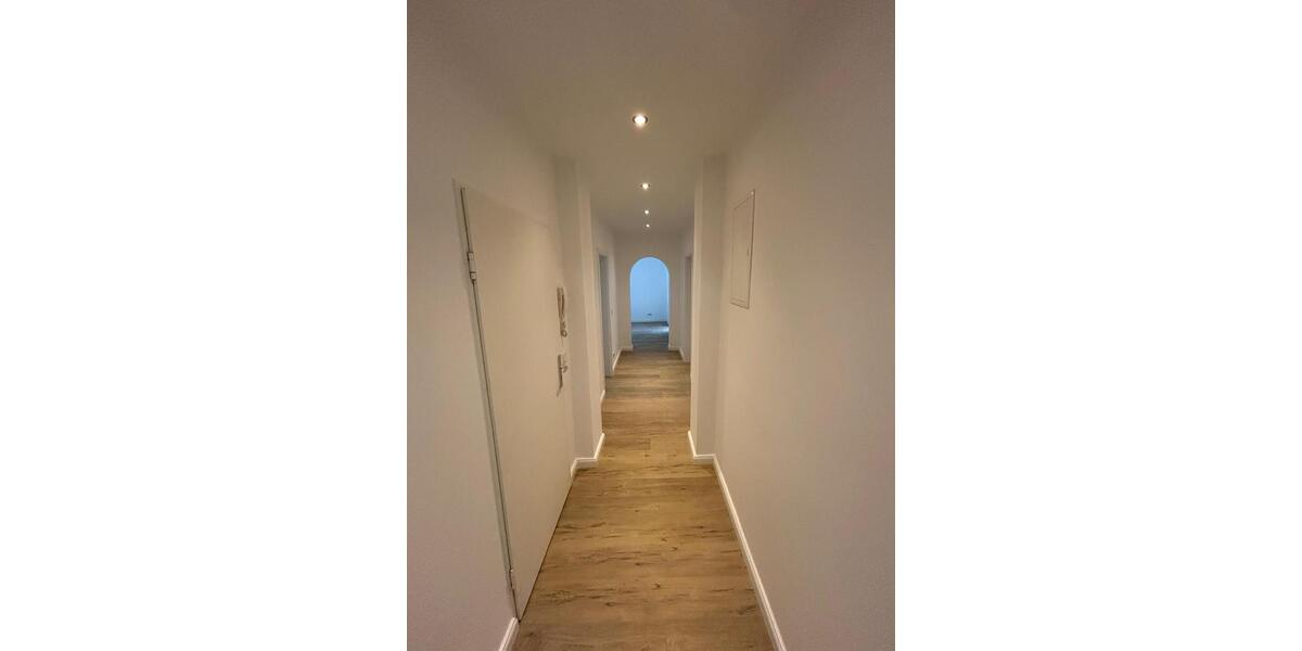 Etagenwohnung Wuppertal Arrenberg - 1 Zimmer, 23 m&sup2;, 330&euro; | Angebot:26532479