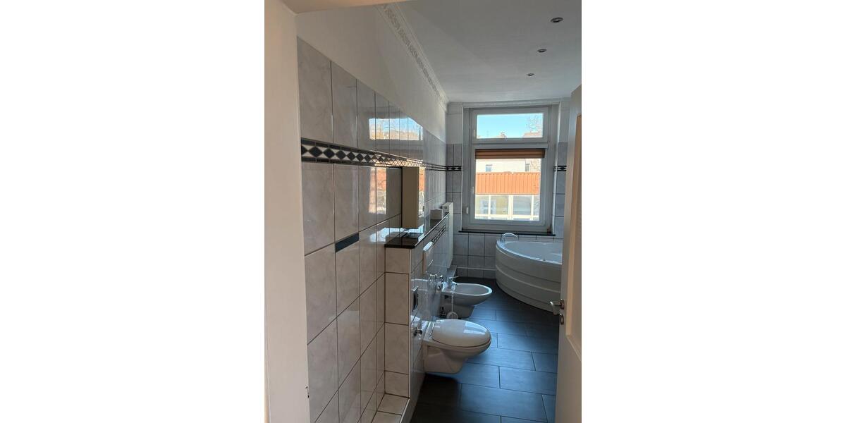 Etagenwohnung Remscheid Lüttringhausen - 3 Zimmer, 87 m&sup2;, 550&euro; | Angebot:25944928