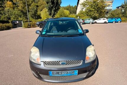 Ford Fiesta 182.000 km 1.500 &euro; Wuppertal 42369