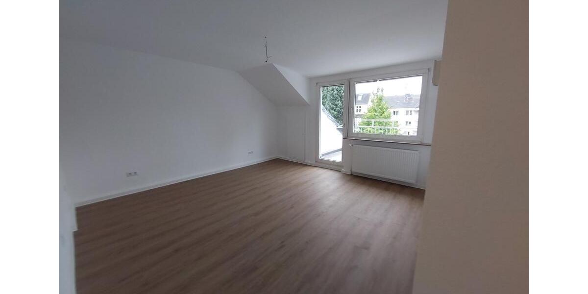 Dachgeschoßwohnung Dortmund Innenstadt Ost - 2 Zimmer, 40 m&sup2;, 515&euro; | Angebot:27608757