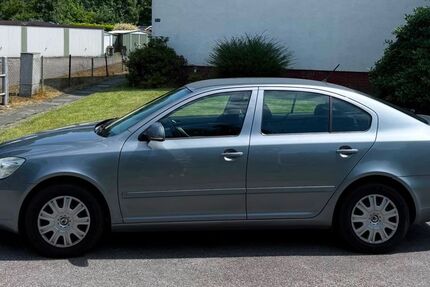 Skoda Octavia 230.000 km 2.700 &euro; Fröndenberg 58730