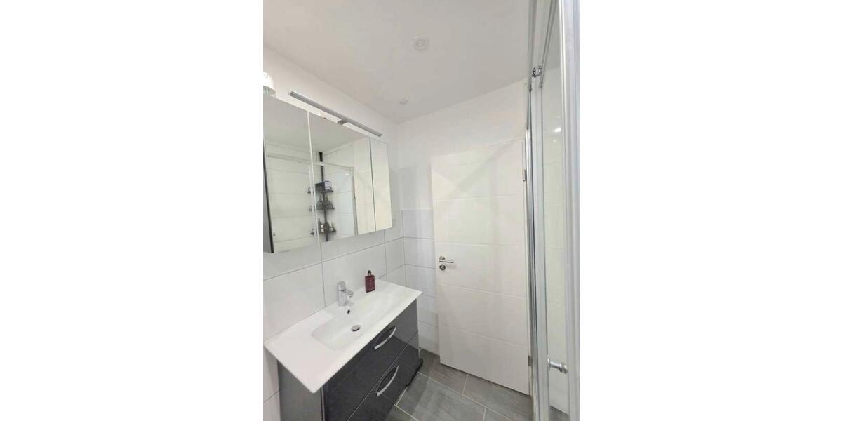 Etagenwohnung Wuppertal Cronenberg - 4 Zimmer, 89 m&sup2;, 249.000&euro; | Angebot:25989555