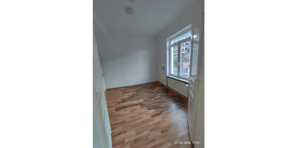 Etagenwohnung Altena - 4 Zimmer, 101 m&sup2;, 470&euro; | Angebot:25994038