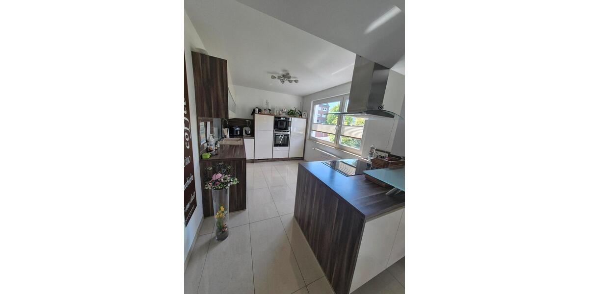 Etagenwohnung Wuppertal Gemarkung Langerfeld - 4 Zimmer, 135 m&sup2;, 259.000&euro; | Angebot:26638228