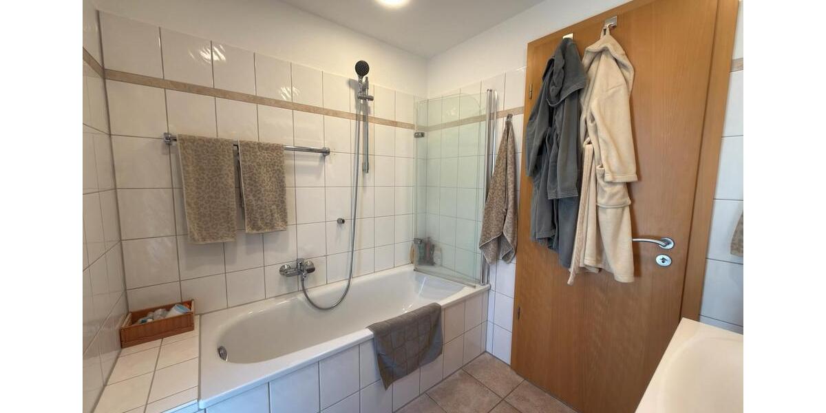 Etagenwohnung Schwerte - 3.5 Zimmer, 76 m&sup2;, 239.000&euro; | Angebot:25994135
