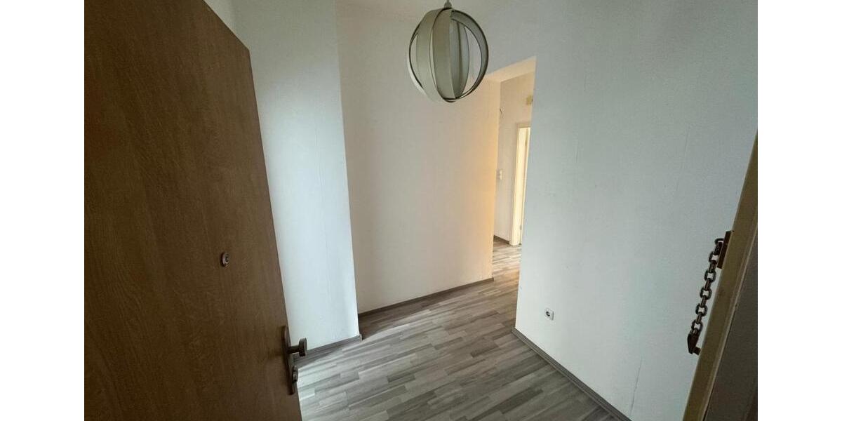 Hochparterre Wuppertal Gemarkung Langerfeld - 3 Zimmer, 74 m&sup2;, 900&euro; | Angebot:26563181