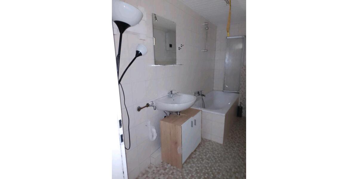 Erdgeschoßwohnung Wuppertal Gemarkung Langerfeld - 1 Zimmer, 40 m&sup2;, 410&euro; | Angebot:25749481