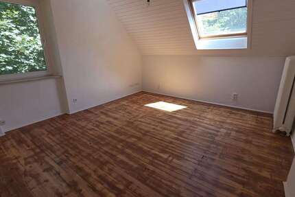 Wohnung Wuppertal Gemarkung Elberfeld - 1 Zimmer, 40 m&sup2;, 340&euro; | Angebot:27104142