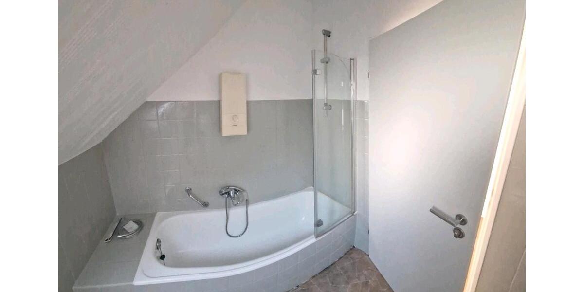 Etagenwohnung Altena - 2 Zimmer, 55 m&sup2;, 370&euro; | Angebot:26610411