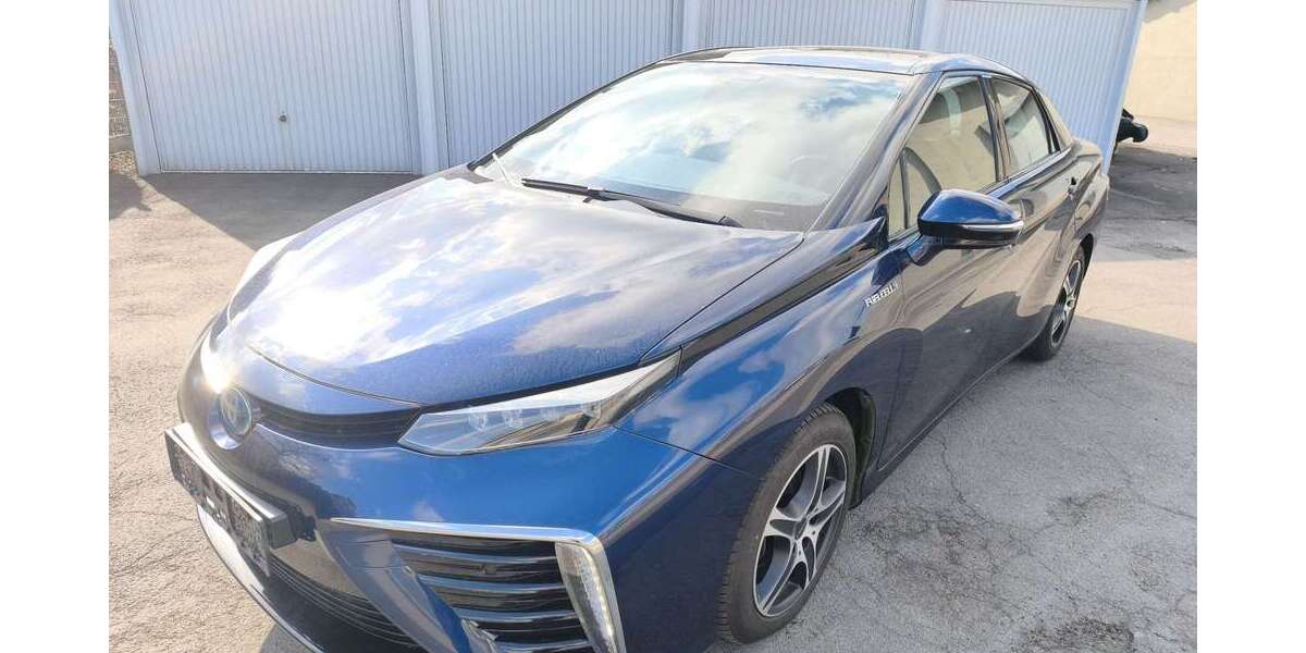 Toyota Mirai 73.393 km 7.799 &euro; Hemer 58675