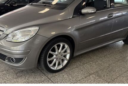 Mercedes-Benz B 200 125.000 km 4.444 &euro; Wuppertal 42329