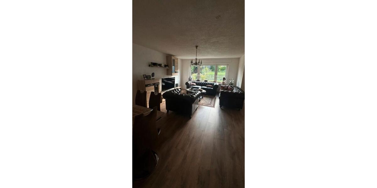 Reihenhaus Lüdenscheid Othlinghausen - 6 Zimmer, 145 m&sup2;, 1.300&euro; | Angebot:27614850