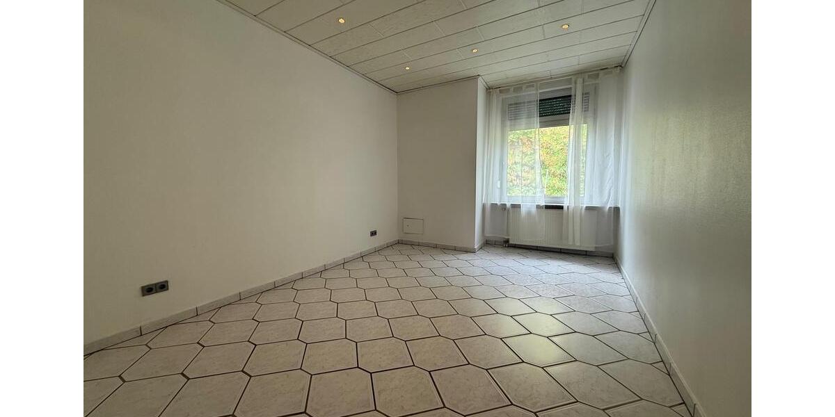 Etagenwohnung Hagen Hagen-Nord - 4 Zimmer, 112 m&sup2;, 1.200&euro; | Angebot:25600752