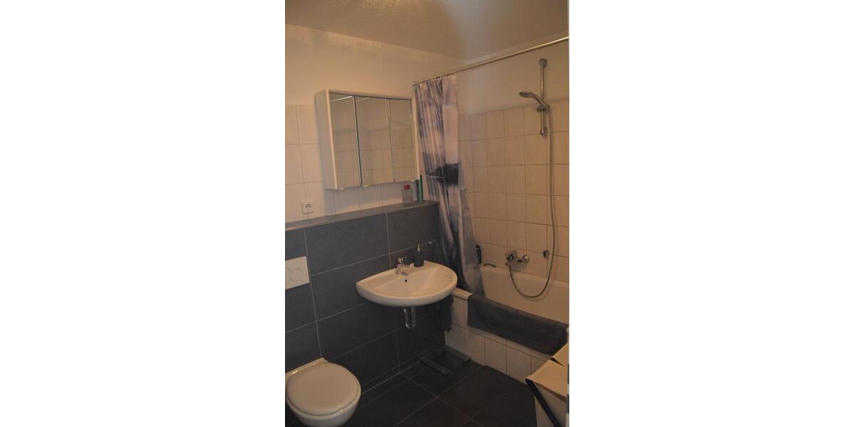 Erdgeschoßwohnung Hagen Hohenlimburg - 2.5 Zimmer, 56 m&sup2;, 420&euro; | Angebot:27605404