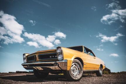Pontiac GTO 2.250 km 79.900 &euro; Dortmund 44139