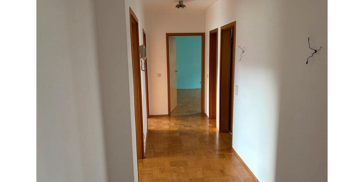 Etagenwohnung Lüdenscheid Augustenthal - 4.5 Zimmer, 106 m&sup2;, 1.150&euro; | Angebot:24801812