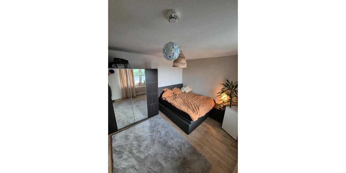 Etagenwohnung Schwerte - 2 Zimmer, 72 m&sup2;, 880&euro; | Angebot:27572273