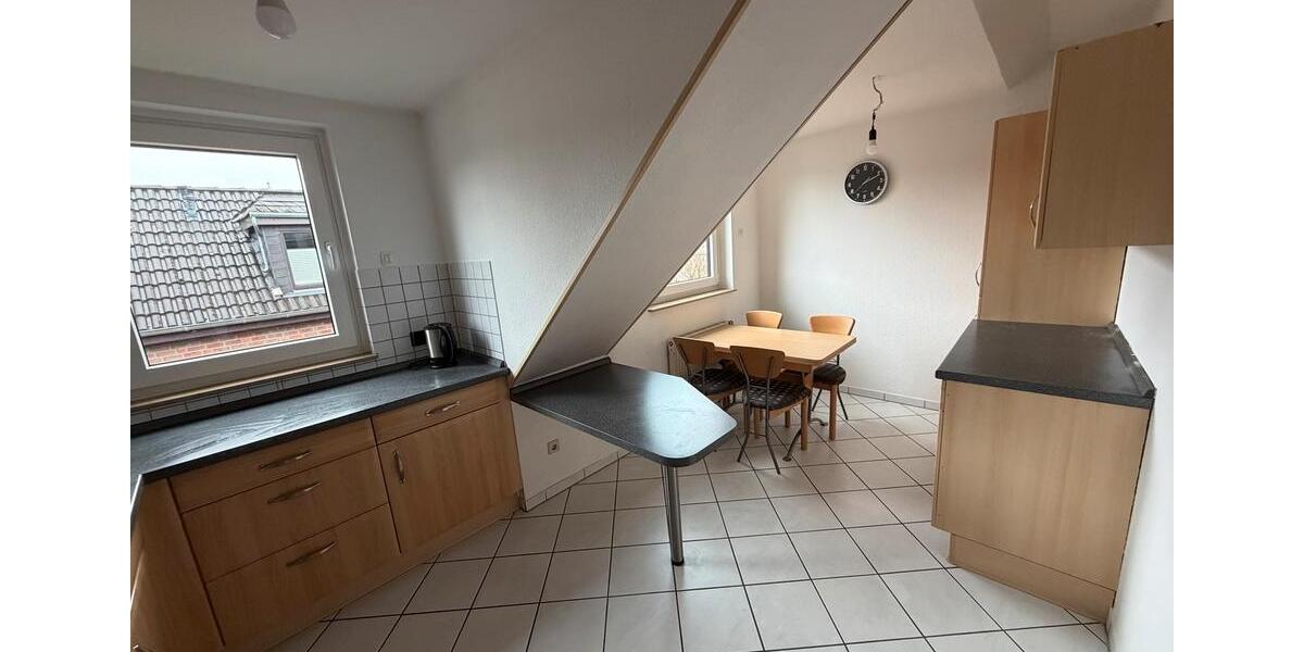 Dachgeschoßwohnung Wuppertal Barmen - 2 Zimmer, 62 m&sup2;, 600&euro; | Angebot:25830530