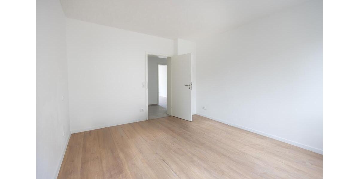 Etagenwohnung Bochum - 3 Zimmer, 80 m&sup2;, 1.100&euro; | Angebot:24930520