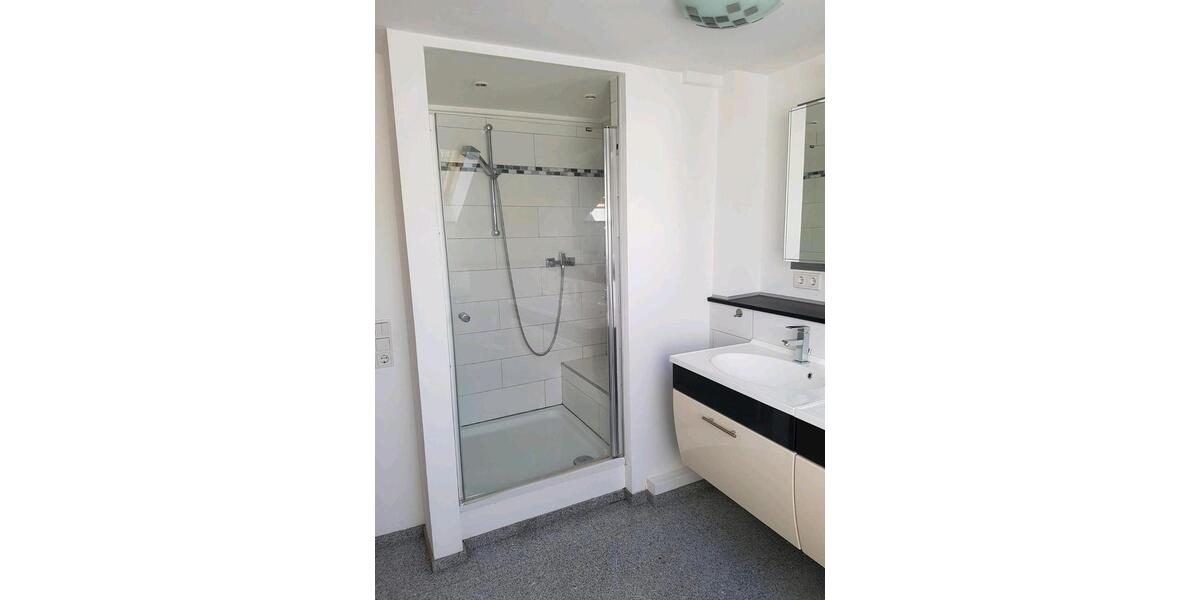 Etagenwohnung Wipperfürth - 3 Zimmer, 70 m&sup2;, 850&euro; | Angebot:27577999