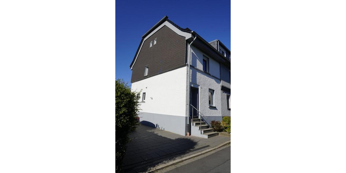 Etagenwohnung Hattingen Blankenstein - 4 Zimmer, 110 m&sup2;, 1.400&euro; | Angebot:26399868