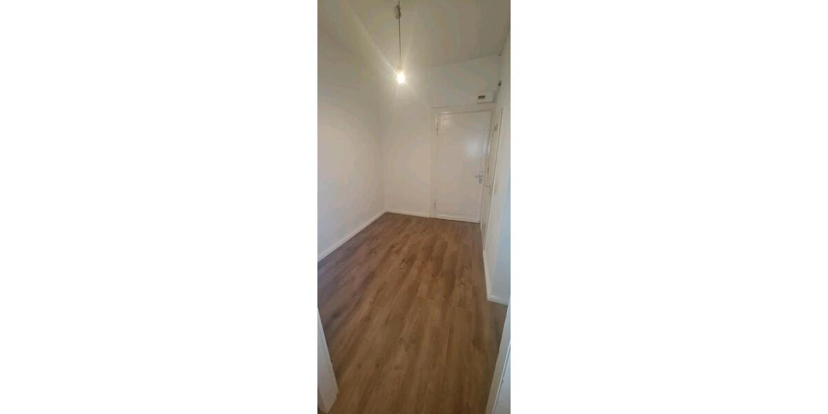 Dachgeschoßwohnung Wuppertal Gemarkung Langerfeld - 2 Zimmer, 52 m&sup2;, 490&euro; | Angebot:25839808