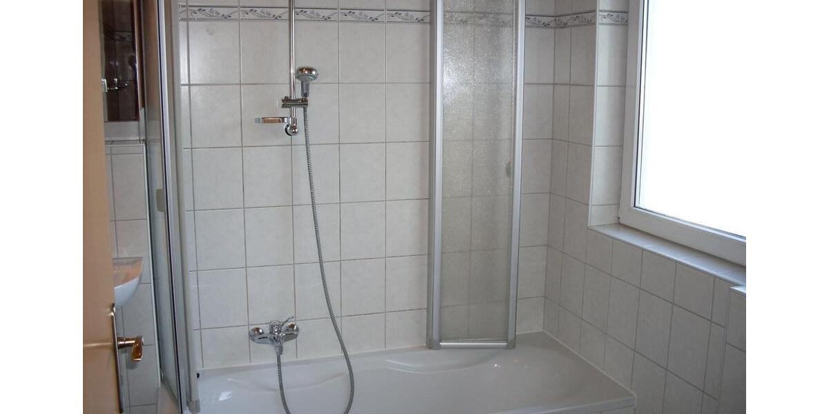 Dachgeschoßwohnung Iserlohn - 4 Zimmer, 96 m&sup2;, 600&euro; | Angebot:25922814