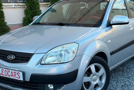 Kia Rio 114.000 km 6.450 &euro; Dortmund 44319