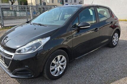 Peugeot 208 85.000 km 5.800 &euro; Dortmund 44145
